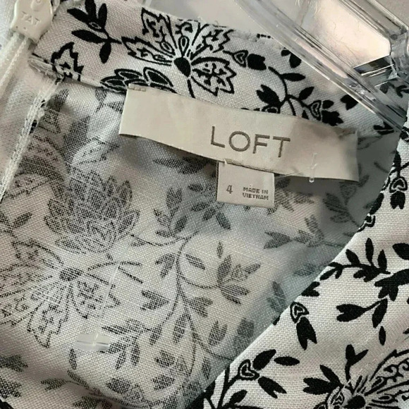 LOFT  Size 4 Floral Ruched Sleeve Shift Dress New! - Picture 6 of 8